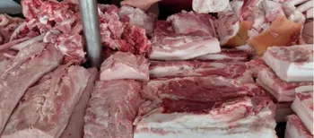 Скільки коштують м’ясо та сало на ринку в Луцьку (фото)