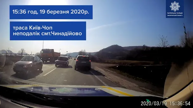 «Пив, бо коронавірус»: на Закарпатті зловили п'яного водія (відео)