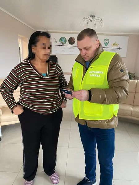 Міграційники перевірили, де живуть двоє волинських бразилійок