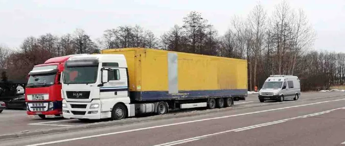 Кермував вантажівкою без прав: у Польщі затримали 20-річного ковельчанина