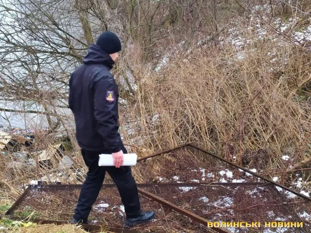 Демонтаж на Старому ринку стартував: підприємці перешкоджають (фото)