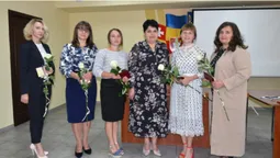 Не просто мами: п'ятьом лучанкам вручили відзнаки «Мати-героїня» (фото)