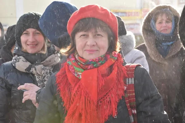На Театральному майдані в Луцьку вперше встановили Різдвяного Дідуха (фото)