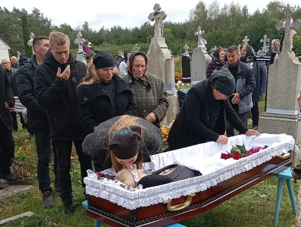 На Волині попрощалися з ветераном Ростиславом Мельничуком, який помер після тяжкого поранення