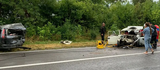 У моторошній ДТП на Львівщині травмувалися волиняни (фото)