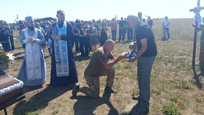 На Волині в останню путь провели Захисника Василя Мотринчука (фото)