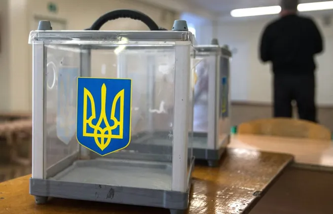 Скільки волинян проголосувало станом на 15:00 (ЦИФРИ)