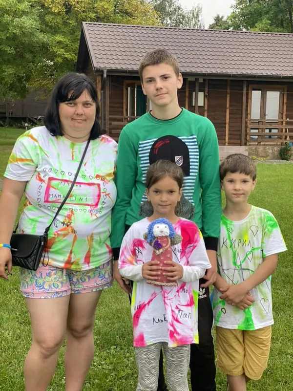 «Зробіть, щоб мама посміхалась»: на Світязі завершився ресурсний табір для мам та дітей з прифронтових міст України (фото)