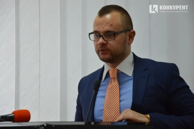 Поліщук вважає, що на нього тиснуть