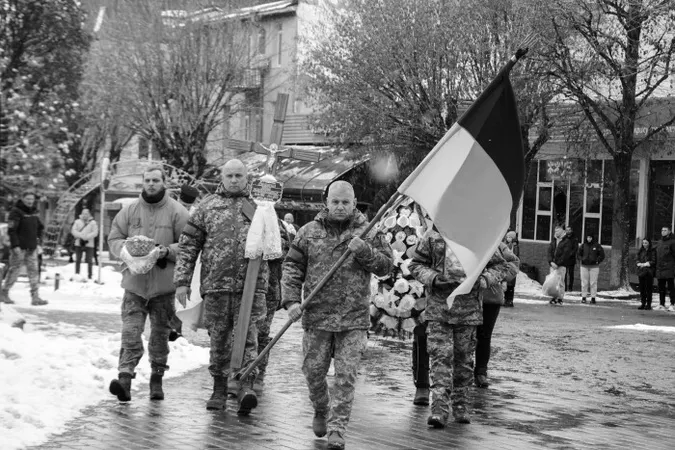 У Луцьку попрощалися з полеглим на Херсонщині 24-річним Юрієм Волошиним