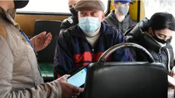 Безквиткові пасажири: в Луцьку «на полювання» вийшли працівники Укртрансбезпеки (фото)
