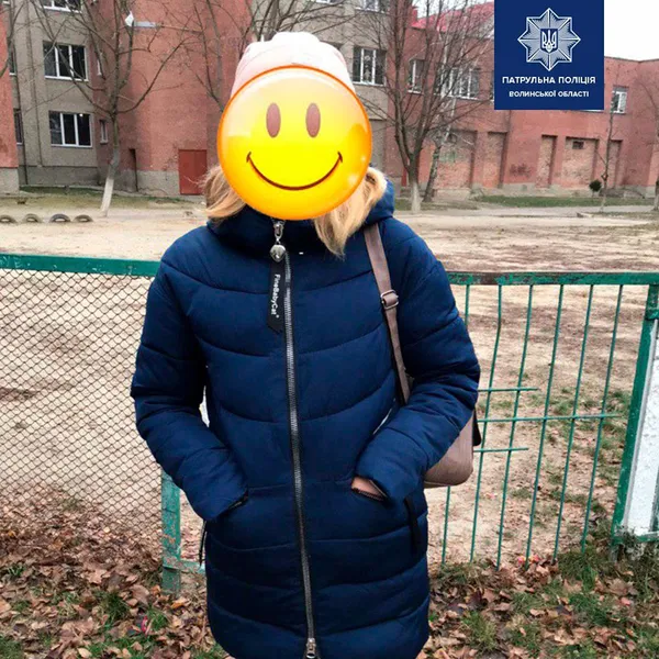 На Соборності у лучанки серед білого дня вихопили з рук гаманець (фото)
