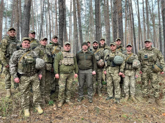 Сирський нагородив волинських бійців ТрО (фото)