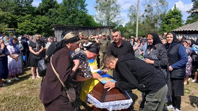 На Волині попрощалися із 55-річним Героєм Василем Кавасом (фото)
