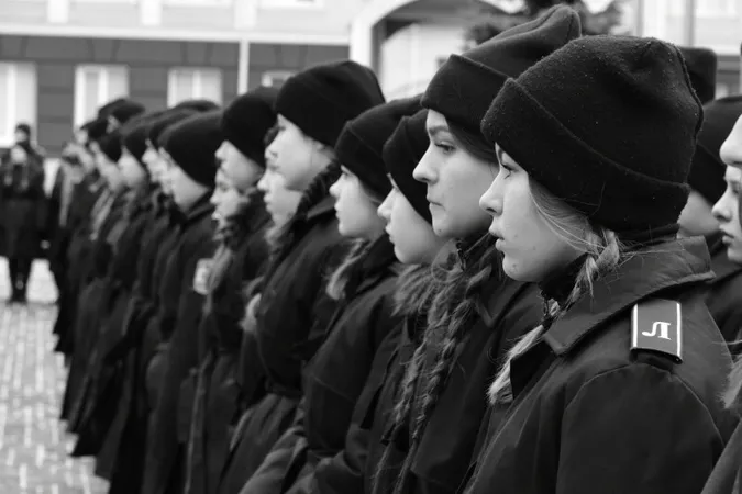 У Луцьку в останню путь провели двох військовослужбовців (фото, відео)