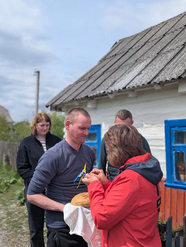 У громаді на Волині зустріли звільненого з полону воїна Олександра Самрука (фото)