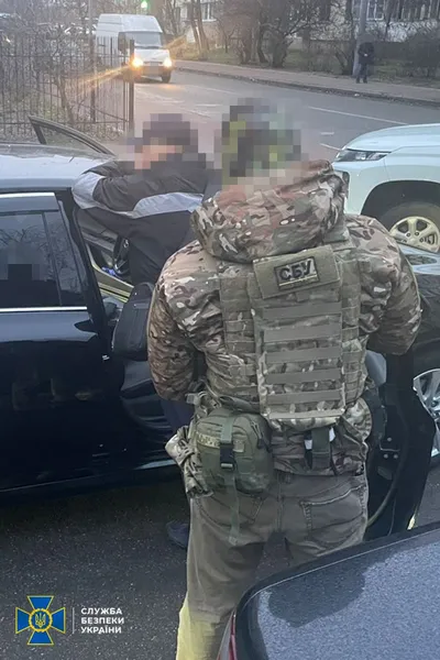 Посадовця з Міноборони підозрюють у розкраданні 1,5 млрд грн на закупівлі артснарядів (фото)