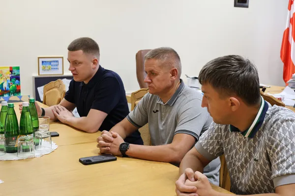 Волинська ОВА та «Автомайдан Луцьк» підписали меморандум про співпрацю (фото)