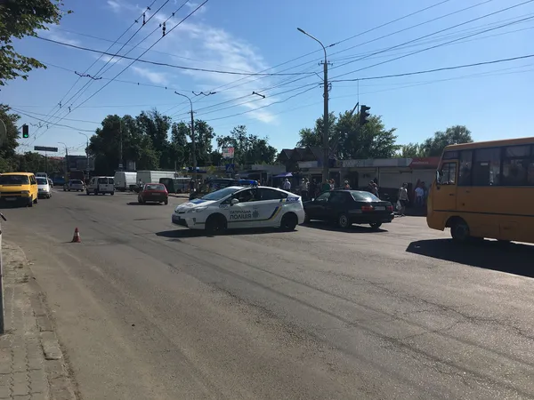 Старе місто в Луцьку перекрили: чекають на президента Анджея Дуду (фото)