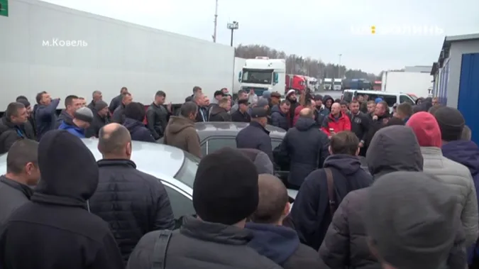 У Ковелі почали видавати дозволи на перевезення до Польщі