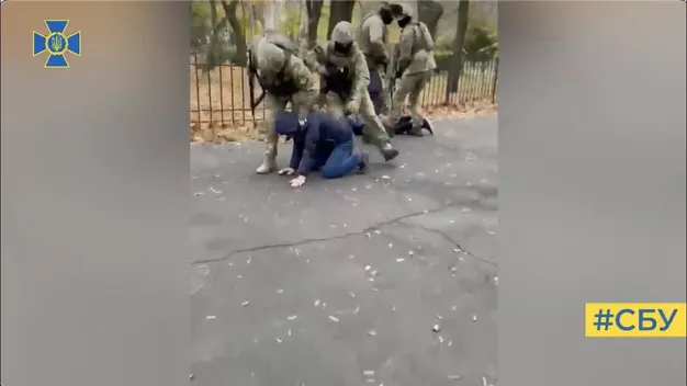Знімав позиції Сил оборони: в Одесі затримали російського агента (фото, відео)