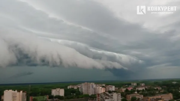 У Чернігові утворилося унікальне атмосферне явище (фото)