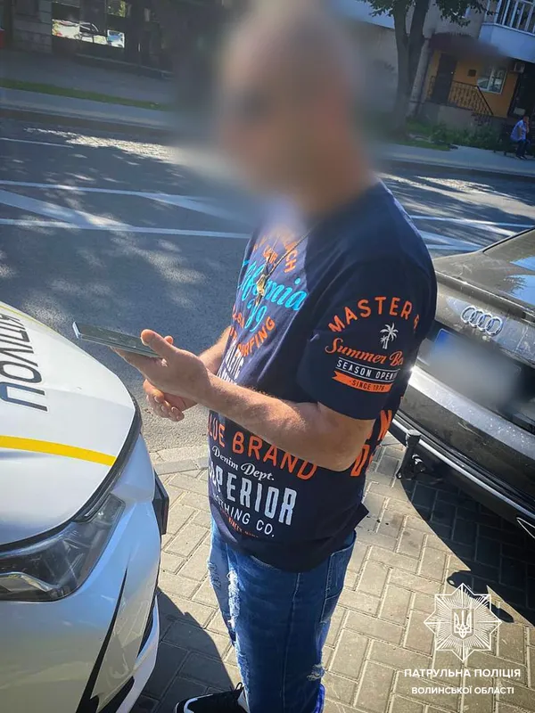 У Луцьку військові наздогнали  п'яного водія, який тікав з місця ДТП  (фото)