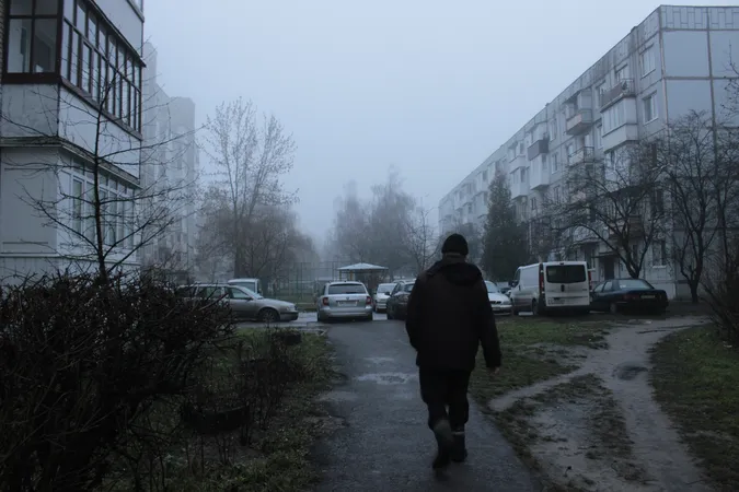 Напередодні Нового року Луцьк огорнув туман (фото)