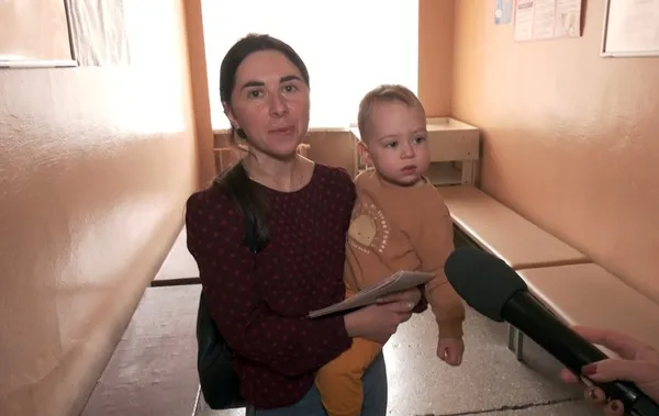Чи вистачить у поліклініці Луцька вакцини від поліомієліту на всіх діток (фото)