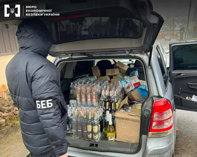 На Волині вилучили контрафактні алкоголь та тютюн на півтора мільйона (фото)