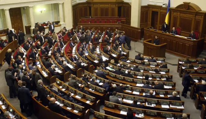Потрібен новий закон про вибори, а не розпуск чинної Ради, – Фурса