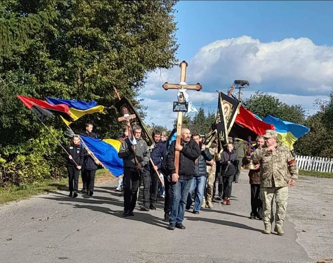 На Волині попрощалися з полеглим Героєм Валерієм Гонтою (фото)