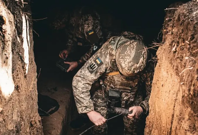 Близько 822 030 окупантів, 9833 танки, 22 898 БпЛА: втрати ворога на 21 січня