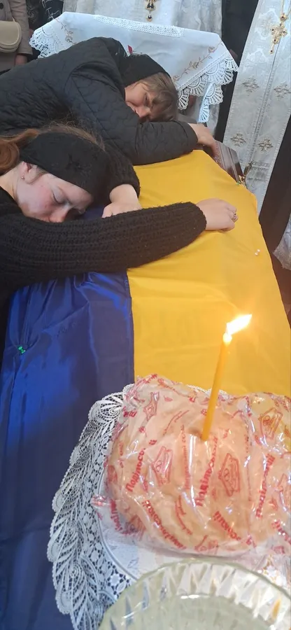 У Луцькому районі попрощалися із захисником Романом Возняком (фото)