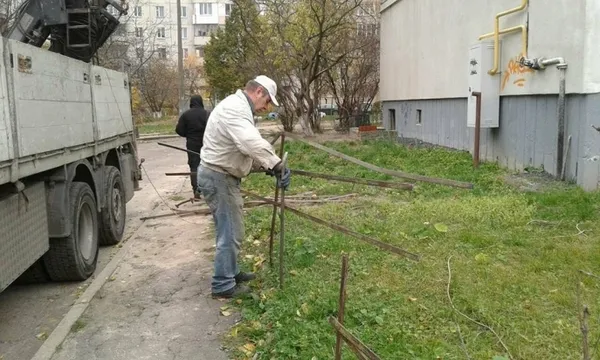 А муніципальна варта боролася з городами під вікнами багатоповерхівок