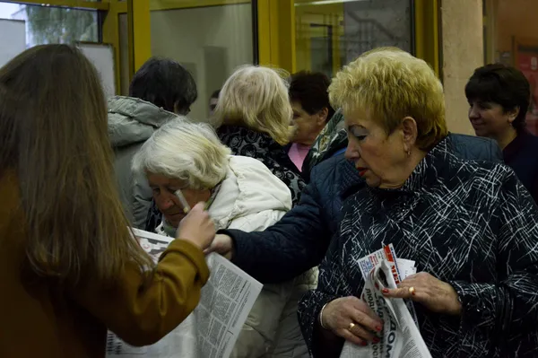 Луцькі пенсіонери відтепер безкоштовно ходитимуть у театр (фото)
