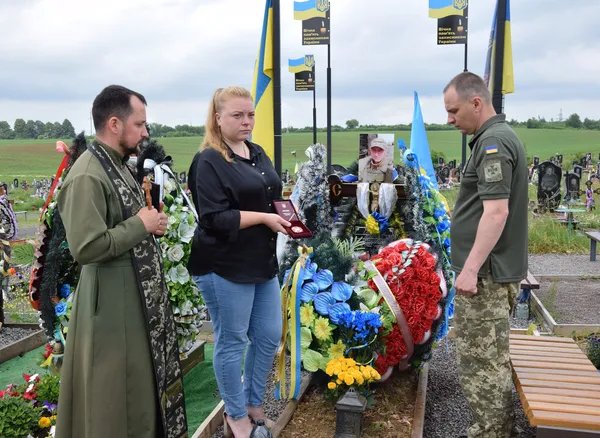 На Волині родинам загиблих прикордонників вручили нагороди (фото)