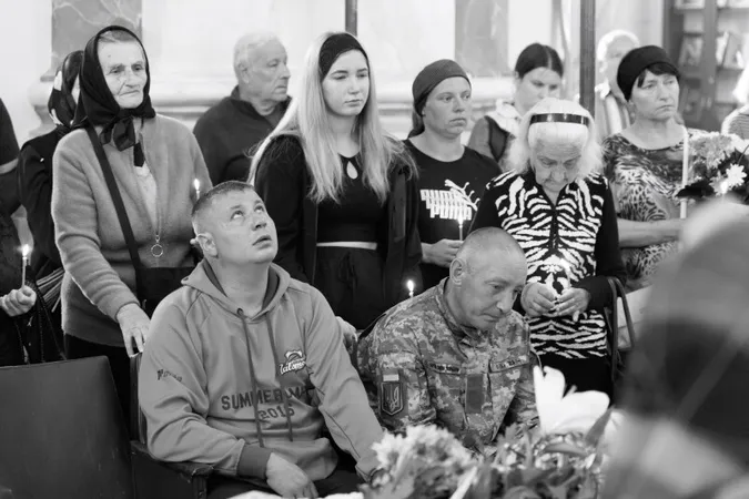 У Луцьку провели в останню дорогу військовослужбовця Сергія Вакулика (фото)