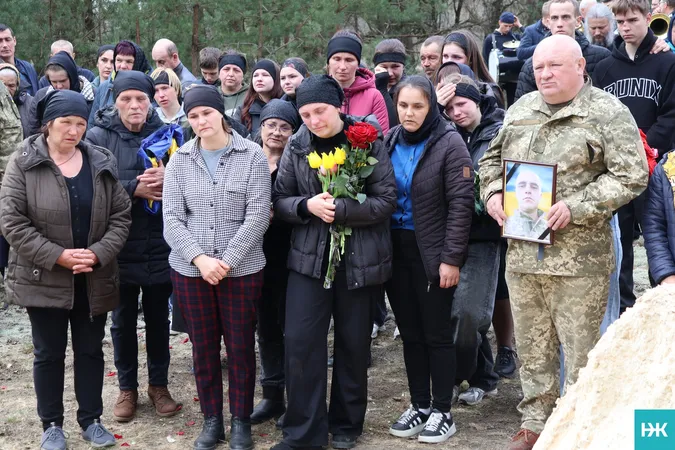 Пройшов полон і пекло АТО: на Волині попрощалися з воїном Олександром Домальчуком (фото)