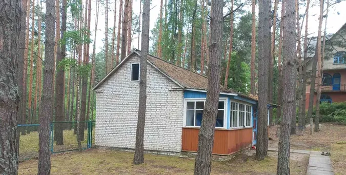 На Волині будинок на базі відпочинку здають в оренду за одну копійку (відео)