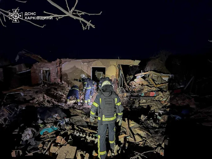 Росіяни дроном рознесли будинок на Харківщині: загинули жінка з дитиною
