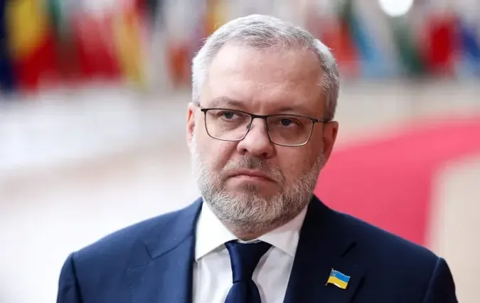 Ексміністру енергетики Галущенку суд дозволив зняти електронний браслет