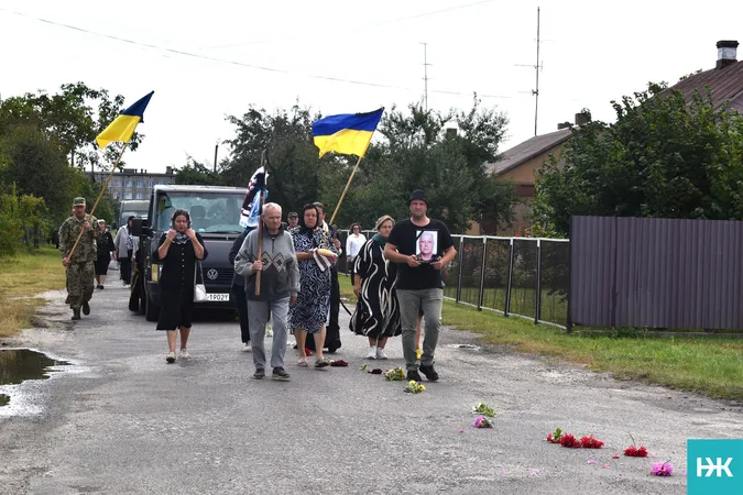 На Волині попрощалися із воїном Дмитром Черняком
