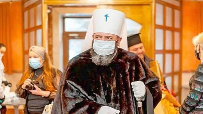 «Мені байдуже», – митрополит Михаїл відповів критикам своєї норкової шуби