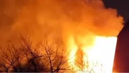 У Володимирі спалахнула велика пожежа (відео)