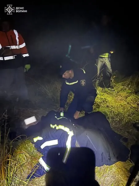 76-річного чоловіка, який заблукав у лісі на Волині, знайшли за допомогою дрона (фото)