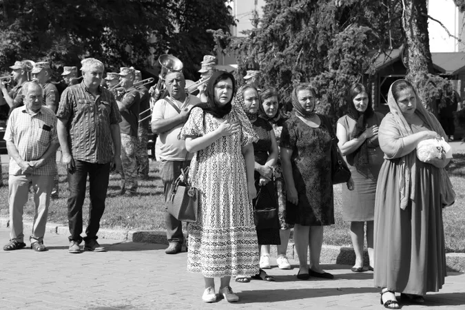 У Луцьку попрощалися із загиблим під Торецьком Андрієм Треніним (фото)
