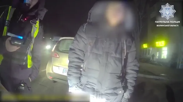 У Луцьку п'яний на Renault протаранив Audi (відео)