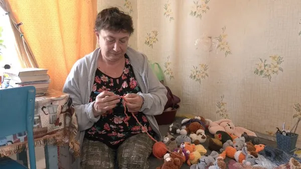 «Вже було неможливо там жити»: як мати з донькою евакуювалися з Донеччини на Волинь (відео)