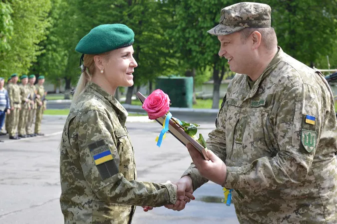 Луцькі прикордонники відзначили професійне свято (фото)